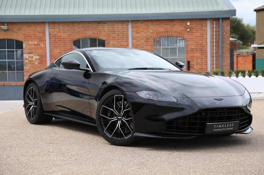 Aston Martin V8 Vantage