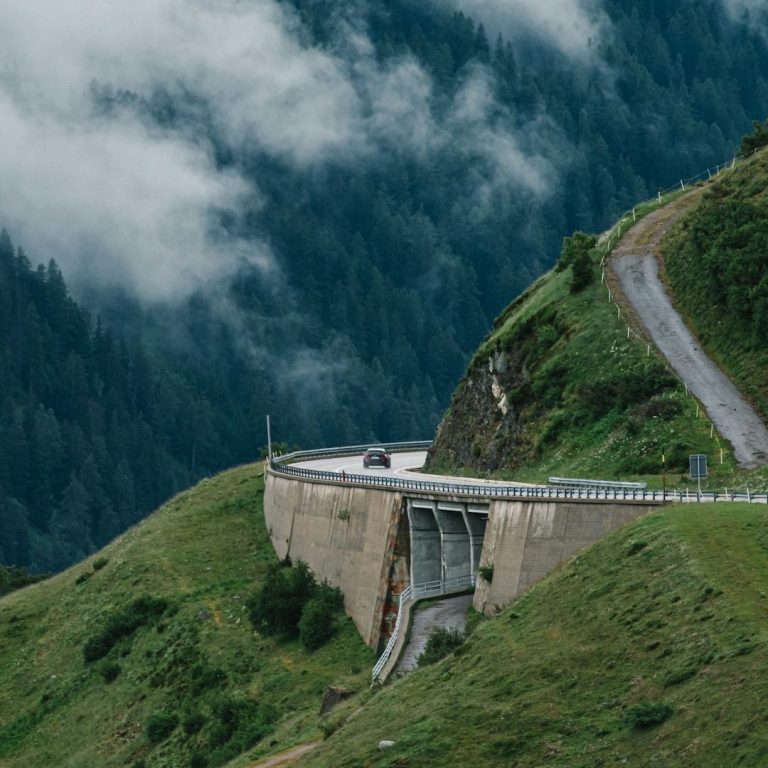 Gotthard Pass im Nebel